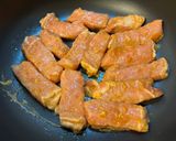 三元豚肩ロース肉の生姜焼き風。作り方5写真