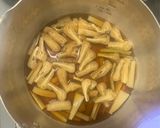 簡単　常備菜✨つわぶきとたけのこの煮物作り方1写真