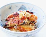 旨味たっぷり【バターガーリック手羽焼き】作り方7写真