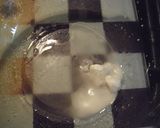 卵1個で作ってる薄焼き卵作り方1写真