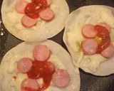 餃子の皮利用☆ちょこっとピザ☆作り方1写真