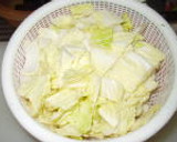 白菜と豚肉の中華炒め作り方2写真