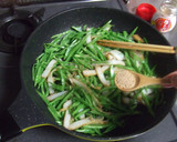 懐かしい母の味❤ささぎとひら天の炒め物作り方5写真