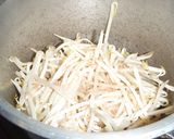 ほんだし擂り胡麻もやし♪作り方1写真