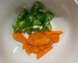 お一人様野菜たっぷり赤味噌レモン味親子丼作り方4写真