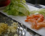 ４分で完成！冷凍うどんのレタスあんかけ作り方1写真