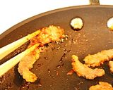 牛肉と赤玉ねぎのフレンチ味噌サラダ仕立て作り方4写真