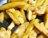 チーズでコク!鶏じゃが・ニンニク風味 作り方5写真