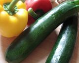 ズッキーニとパプリカの野菜炒め：サブジ作り方1写真