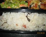 夏☆梅マヨこんぶおにぎり作り方2写真