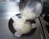 簡単★さっぱり鶏だしうーめん（温麺）作り方4写真
