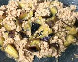 簡単！豚ひき肉とナスの甘味噌丼作り方4写真