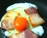 居酒屋さんの絶品ベーコンエッグ丼作り方3写真