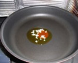 ｸﾚｲｼﾞｰｿﾙﾄでアサリの洋風酒蒸し作り方2写真