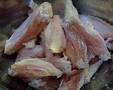 鶏肉と新玉葱の煮込み作り方1写真