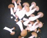 ブロッコリーの茎とじゃがいもの焼肉。作り方3写真