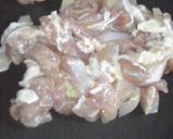 さっぱり簡単、キャベツと鶏肉の炒め物作り方2写真