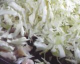 さっぱり簡単、キャベツと鶏肉の炒め物作り方3写真