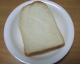 余ったカレーで♪カレーチーズトースト!作り方1写真