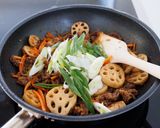 【牛肉とれんこんのプルゴギ風炒め】味付け簡単☆作り方6写真