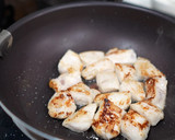 やわらか鶏むね肉とさつまいもの黒酢炒め作り方13写真
