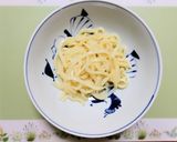 寒い日簡単昼食！豚バラキムチ卵椎茸肉汁うどん作り方5写真