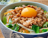 栄養バランス◎豚こまビビンバ風丼作り方6写真