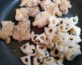 簡単！れんこんとピーマンと鶏もも肉の黒酢炒め作り方9写真