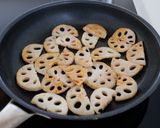 【豚バラれんこんの甘辛味噌炒め】ご飯が進む♪♪作り方5写真