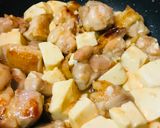 鶏肉と玉子＆豆腐のあまから炒め作り方2写真