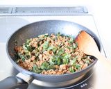タイ調味料で【本格豚ひきガパオライス】作り方4写真