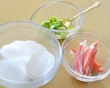 薄切り大根とかにかまの枝豆オイルがけ♪作り方1写真