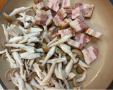 【玉葱麹レシピ】しめじとベーコンのピラフ作り方2写真