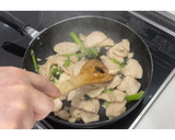 小松菜と鶏むね肉の塩麹炒め★動画あり★作り方16写真