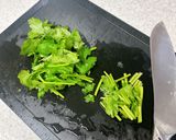 柿とパクチーとクリームチーズのサラダ作り方2写真