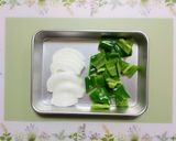 簡単今日の夕飯！ピーマン鶏ささみ生姜焼き作り方1写真