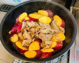 肉じゃが　豚とさつまいも作り方4写真