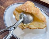 黒糖バニラアイスのクロワッサンサンド作り方3写真
