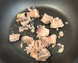 サバ水煮缶と白菜の中華炒め作り方4写真