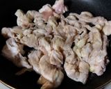 鶏皮ニラ玉炒め作り方3写真