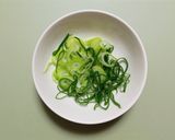 簡単今夜の夕飯居酒屋葱油揚生ハムピザ副菜作り方2写真