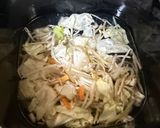 卵と野菜多めのチゲうどん作り方1写真