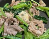 材料２つ！豚肉と小松菜のやみつき☆旨塩炒め作り方5写真