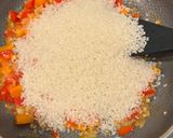簡単なのに絶品★フライパンでシーフードパエリア🥘作り方5写真