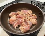 アスパラと鶏もも肉の塩麹炒め作り方5写真
