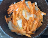 さば味噌煮缶詰と厚揚げの煮物作り方1写真