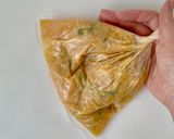 袋でタネ作り♪鶏団子の春雨スープ作り方2写真