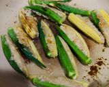 オクラとヤングコーンの鶏ひき肉挟み焼き作り方6写真