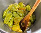 美活⭐︎鶏ガラスープと鰹出汁で丸ごとピーマン煮作り方6写真