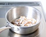 トロトロな【ハヤトウリとベーコンのコンソメ煮】作り方3写真